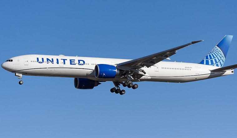 United Airlines Flight from Honolulu to Los Angeles Returns Over Bomb Threat Scrawled in Lavatory