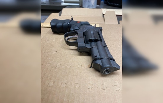 Ventura County Man Arrested for Brandishing Replica Firearm at Taco Vendor in Oak View