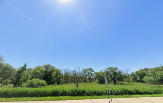 Warm and Sunny Days Ahead for Milwaukee, With a Side of Possible Showers Late in the Week