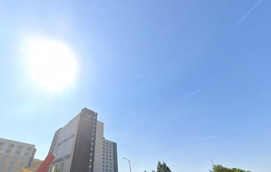 Warm and Sunny Weekend Ahead for Indianapolis Residents, Rainy Start to the Week Forecasted