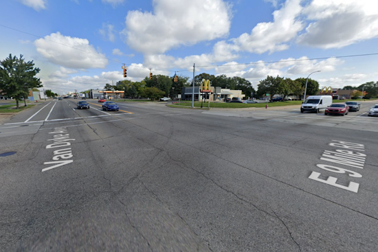 Warren Police Officer and Driver Injured in Traffic Accident at Nine Mile Road and Van Dyke