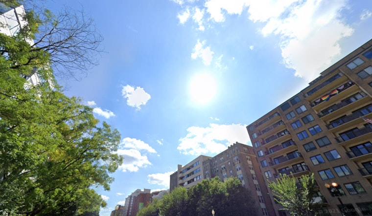 Washington D.C. Basks in Sunny Skies with Temperatures Rising to 70s, Rain to Interrupt Memorial Day Weekend