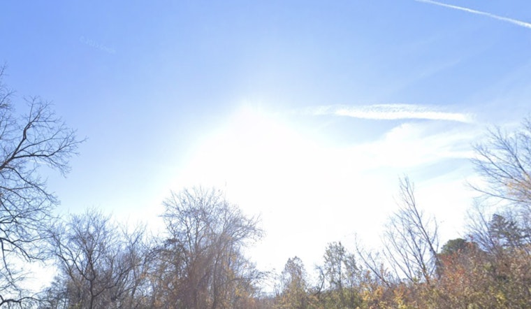Washington D.C. Braces for Mixed Weather with Sunny Days and Possible Showers Ahead