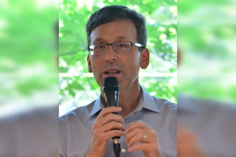 Washington Governor Bob Ferguson Urges Congress to Halt Cuts to Medicaid and SNAP, Citing Risks to 2 Million Residents