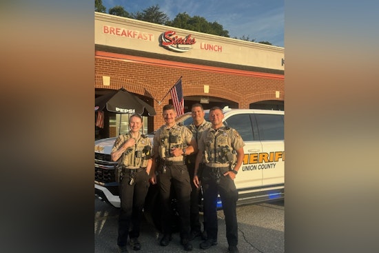 Waxhaw Deputies Hailed as Heroes for Saving Choking Man at Local Restaurant