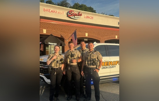Waxhaw Deputies Hailed as Heroes for Saving Choking Man at Local Restaurant