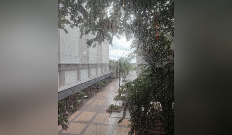 Weeklong Deluge Ahead as National Weather Service Predicts Showers and Thunderstorms for Jacksonville