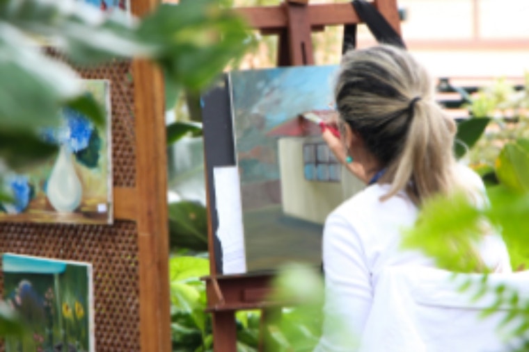 Weekly Art Pop-Ups Enliven Wayne Ferguson Plaza in Lewisville, Enhancing Local Cultural Scene