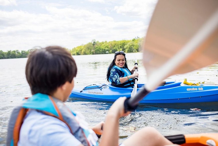 Wisconsin DNR Urges Life Jacket Use and Safe Boating Ahead of Memorial Day Weekend Amid Rising Fatalities