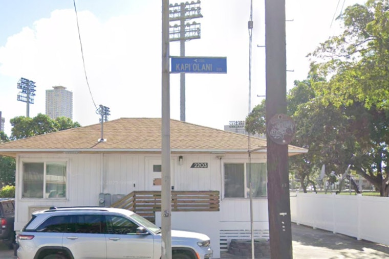 Woman Arrested for Alleged Attempted Murder Following Early Morning Stabbing in Honolulu