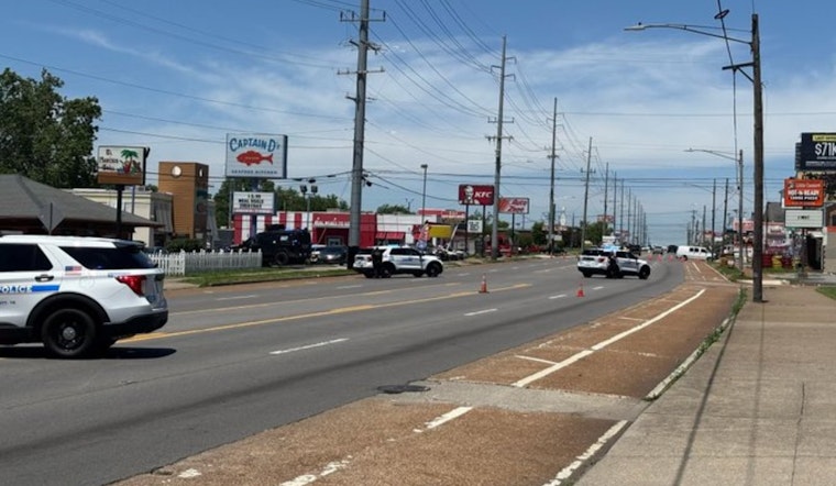Woman With Handgun Barricades Herself Inside Nashville's Captain D's, Police Negotiate Peaceful Resolution