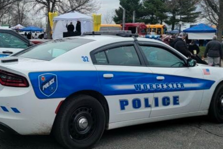 Worcester Police Nab Two Men, Seize Sawed-Off Shotgun and Drugs in Main South Area