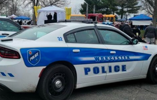 Worcester Police Nab Two Men, Seize Sawed-Off Shotgun and Drugs in Main South Area