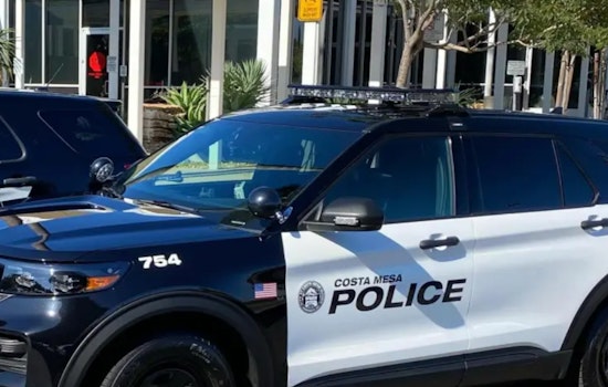 20-Year-Old Woman Fatally Shot on Costa Mesa Sidewalk, Police Seek Suspect in Late-Night Tragedy