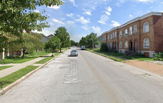 25-Year-Old Man Fatally Shot in Penrose Alley, St. Louis Police Investigating