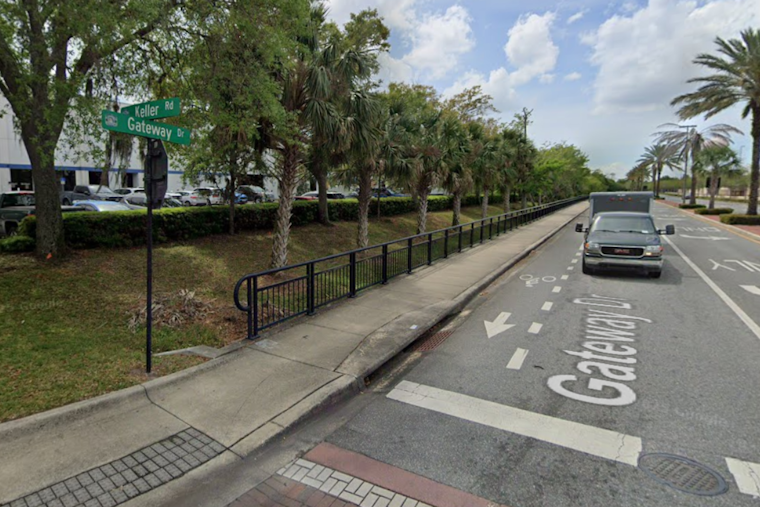 6 Children and 1 Adult Injured as SUV Crashes into Tree in Altamonte Springs