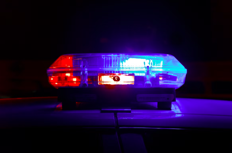 Honolulu Police Investigating Suspected Arson After Molotov Cocktail Sparks Vehicle Fire on Honowai Street