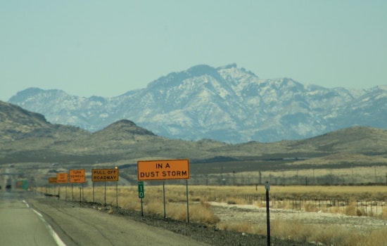 ADOT Champions Monsoon Safety, Urges Arizona Drivers to "Pull Aside, Stay Alive"