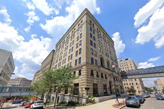 Akron's Full Term First Birthday Coalition Awards Grants to Fight Infant Mortality