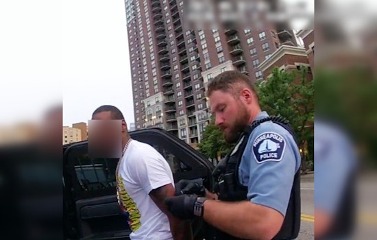 Alert Neighbor and Swift Police Response Thwart Mail Theft Spree in Minneapolis Apartment Complex