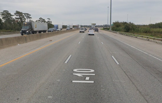 All Eastbound Lanes of I-10 East Freeway Near San Jacinto River Shut Down After 18-Wheeler Crash