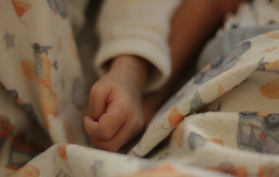 Arizona Senator Gallego Introduces Postpartum Lifeline Act to Extend Medicaid Coverage for New Mothers