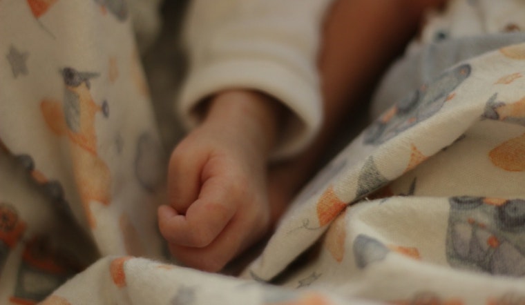 Arizona Senator Gallego Introduces Postpartum Lifeline Act to Extend Medicaid Coverage for New Mothers