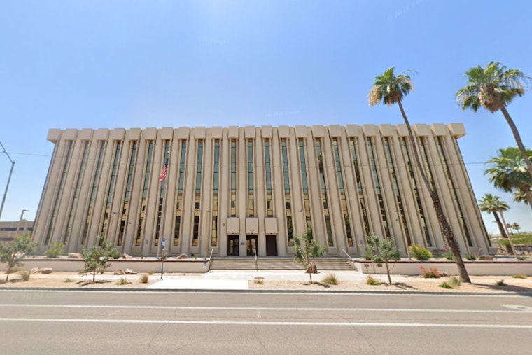 Arizona State Superintendent Tom Horne Challenges Scottsdale School District's Choice of History Textbooks