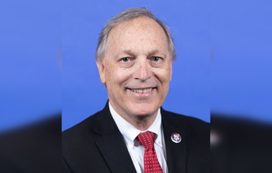 Arizona's GOP Showdown as Biggs Battles Robson for Gubernatorial Nomination