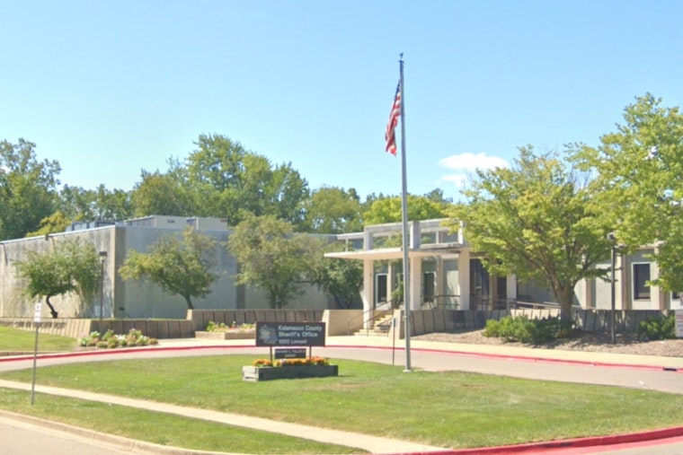 Assailant Dies Following Confrontation with Concrete Workers in Kalamazoo County