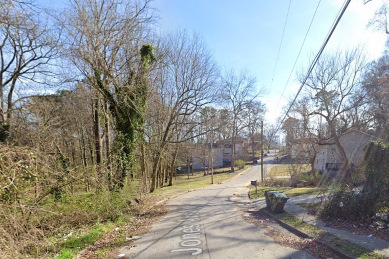 Atlanta Community in Shock as Shooting on Jones Avenue NW Leaves One Dead and Another Injured