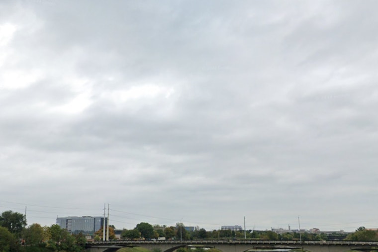 Central Indiana Braces for Showers and Possible Thunderstorms, Advises NWS Indianapolis