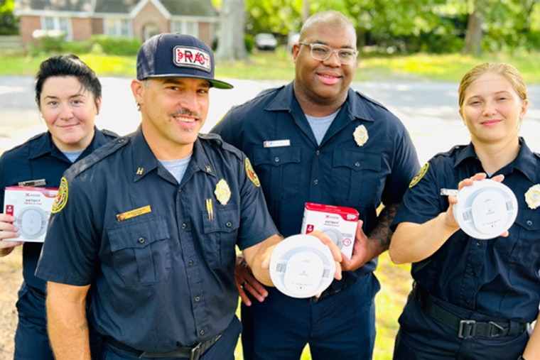 Charlotte Fire Department Champions Fire Safety with Free Smoke Alarm Installations Across High-Risk Neighborhoods