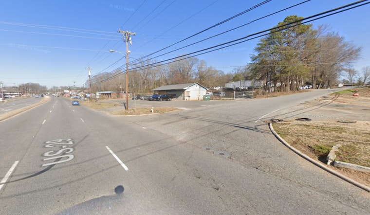 Charlotte Man Killed in Belmont Rollover Crash as Police Investigate