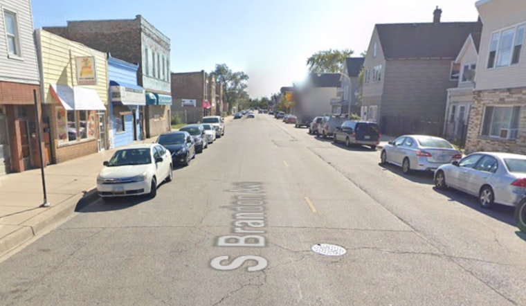 Chicago Police Issue Alert for Suspect in Public Indecency Case in Hegewisch Neighborhood