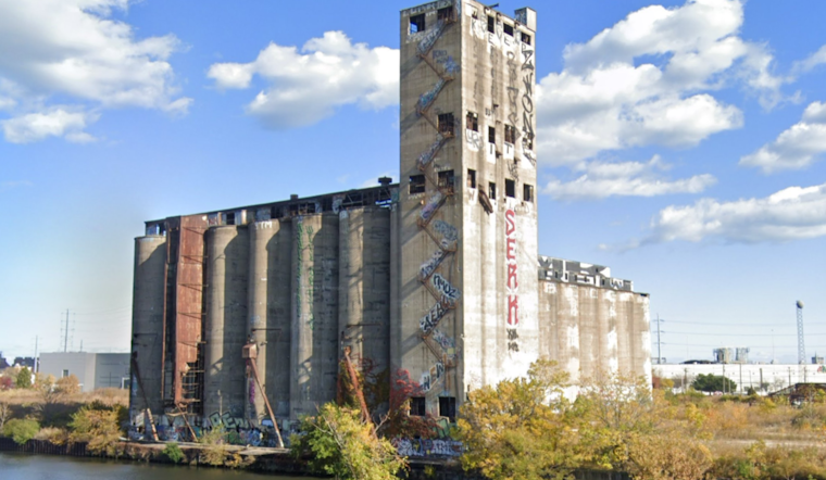 Chicago's Damen Silos Demolition Plans Forge Ahead Amid Community Push for Preservation
