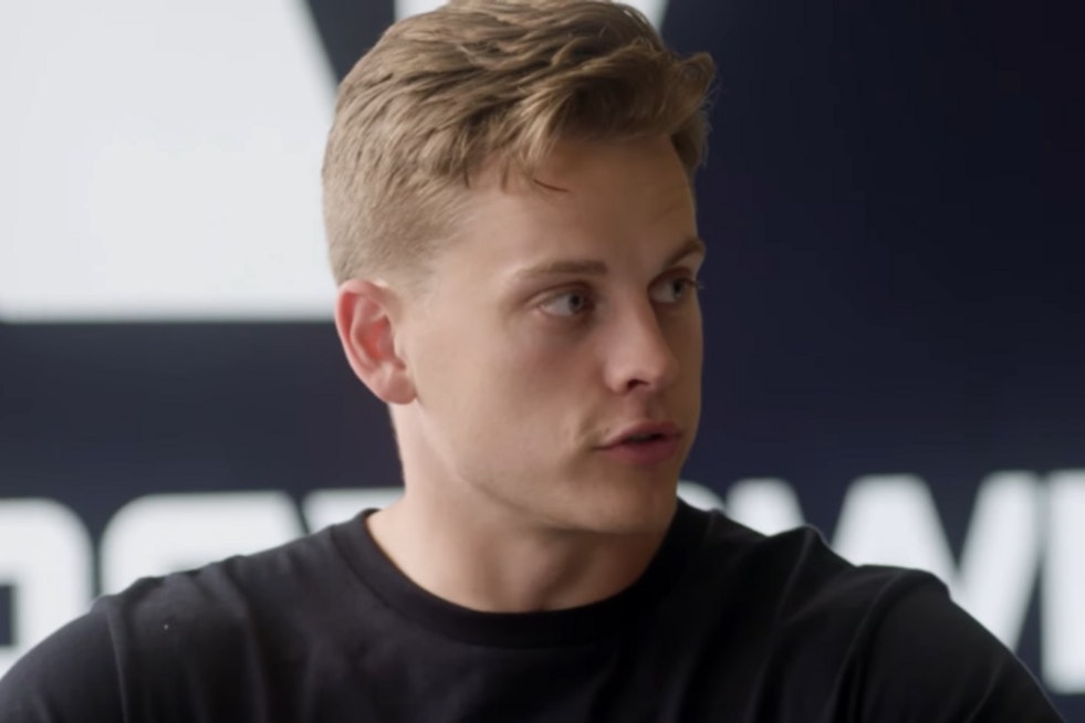 Cincinnati Bengals' Joe Burrow Strikes Viral Chord with Pitching Attempt at Fanatics Fest NYC