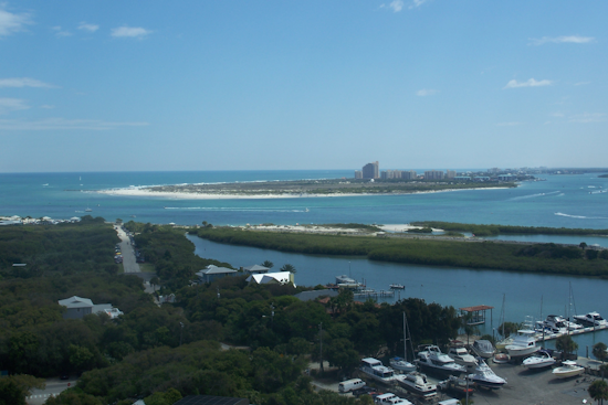 Colorado Man Succumbs to Injuries After Lightning Strike at New Smyrna Beach, Florida