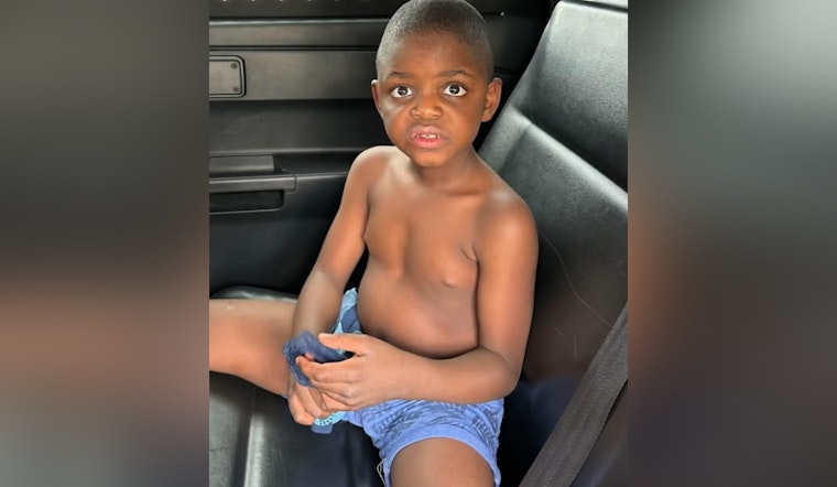 Community and Police Efforts Reunite Lost Child with Family in Davenport, Florida