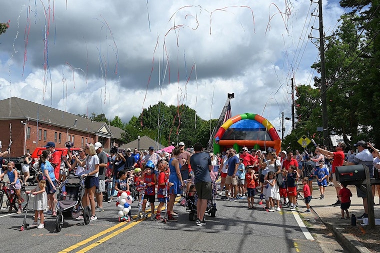 Crabapple's Red, White, and YOU: A Star-Spangled 4th of July Celebration Awaits Locals at Broadwell Pavilion