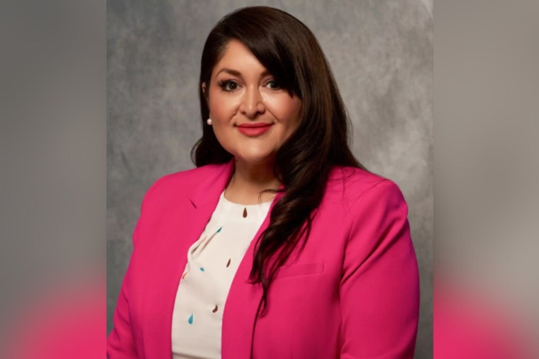 Cudahy Vice Mayor Cynthia Gonzalez Allegedly Incites Gang Resistance Against ICE Raids