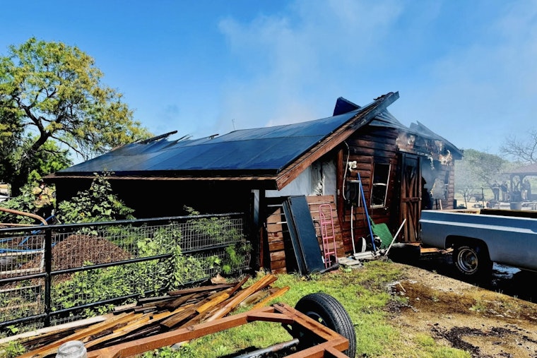 Denton County Firefighters Quickly Contain Garage Blaze in Argyle, No Injuries Reported