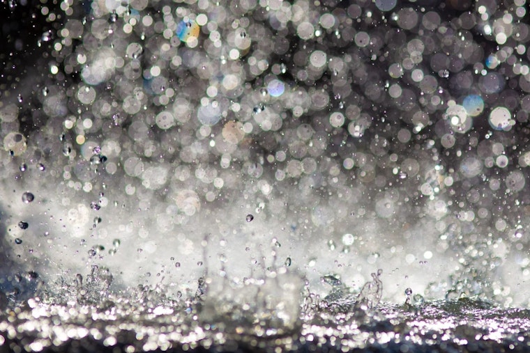 Denver Braces for Erratic Weather: Thunderstorms and Showers to Interrupt Warm Patterns