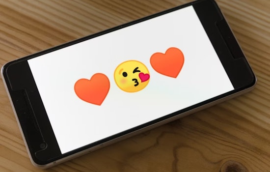 Denver Resident Falls Victim to Sophisticated Online Dating Scam, Police Urge Vigilance