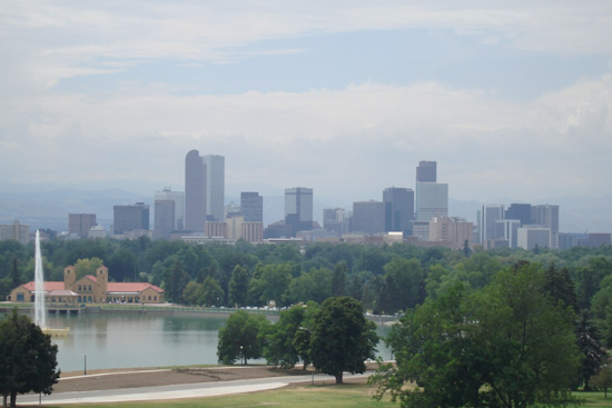 Denver's Weekly Forecast: Showers and Thunderstorms Mixed with Sunny Days Ahead