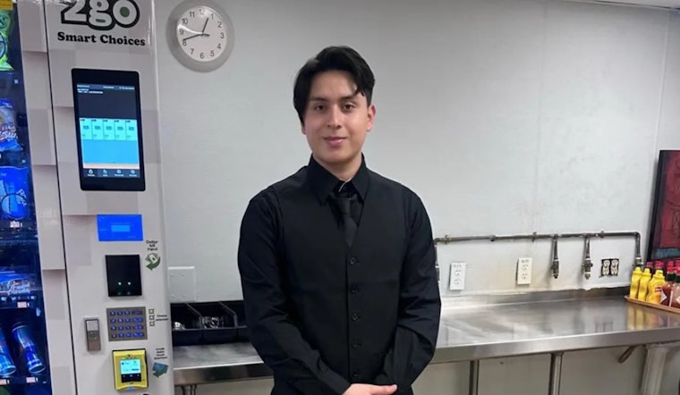 Detroit Community Rallies for High School Student Facing Deportation Months Before Graduation