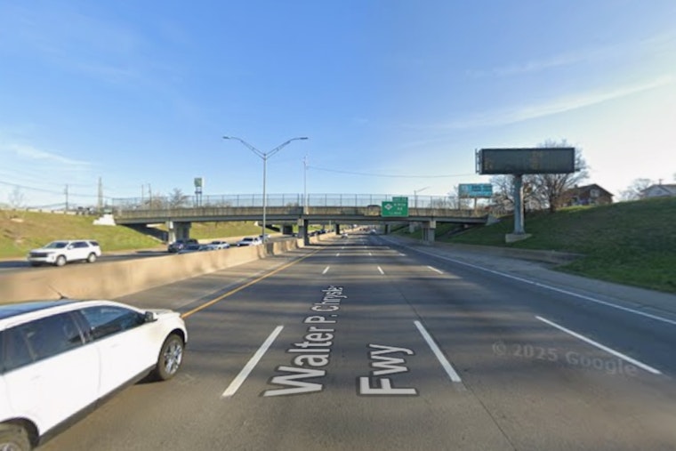 Detroit Tragedy: Man Dies on I-75 After Being Struck by Semi, Suspected Mental Health Crisis a Factor