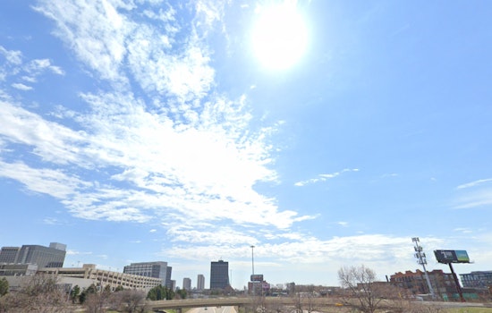 Detroit Welcomes Sunny Skies and Mild Temperatures, Possible Showers on the Horizon