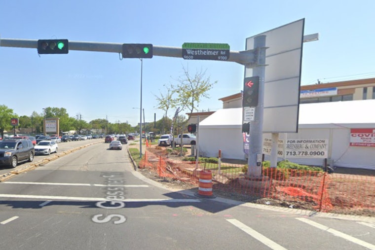 Driver Fatally Injured in West Houston Following High-Speed Pursuit and Multiple Collisions