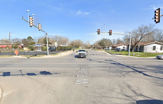 Early Morning Collision at San Antonio Intersection Leads to Driver Rescue, Minor Injuries Reported